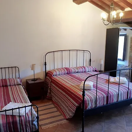Podere Santa Benedetta Apartment