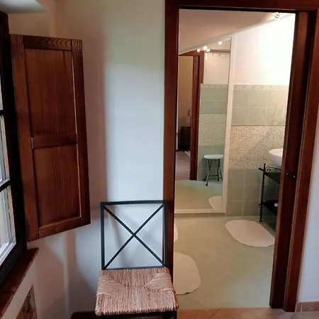 Podere Santa Benedetta Apartment *