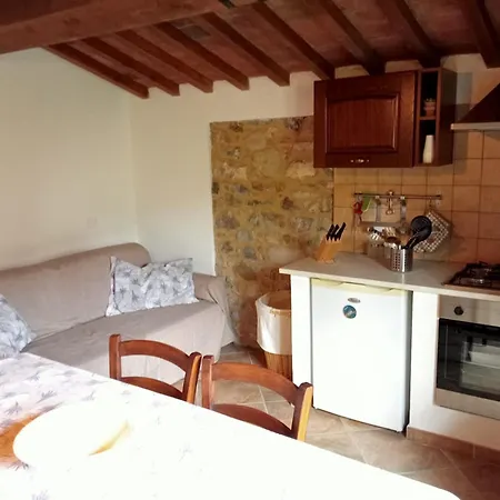 Podere Santa Benedetta Lägenhet *