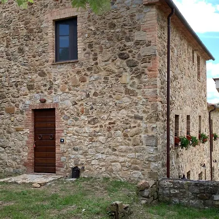 Daire Podere Santa Benedetta *