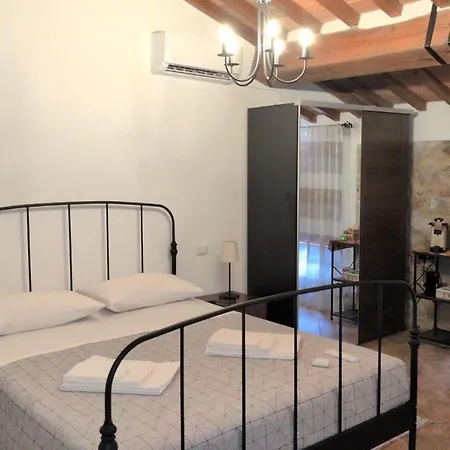 Apartment Podere Santa Benedetta *