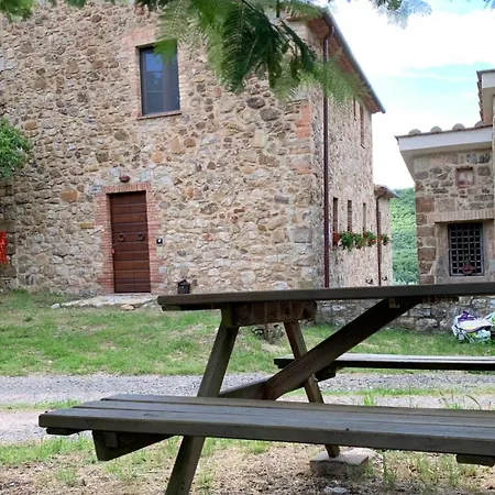 Podere Santa Benedetta Apartamento