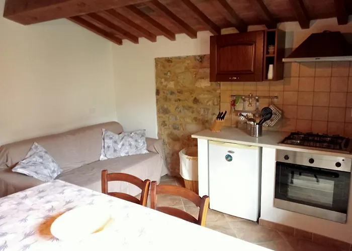Podere Santa Benedetta Apartamento *